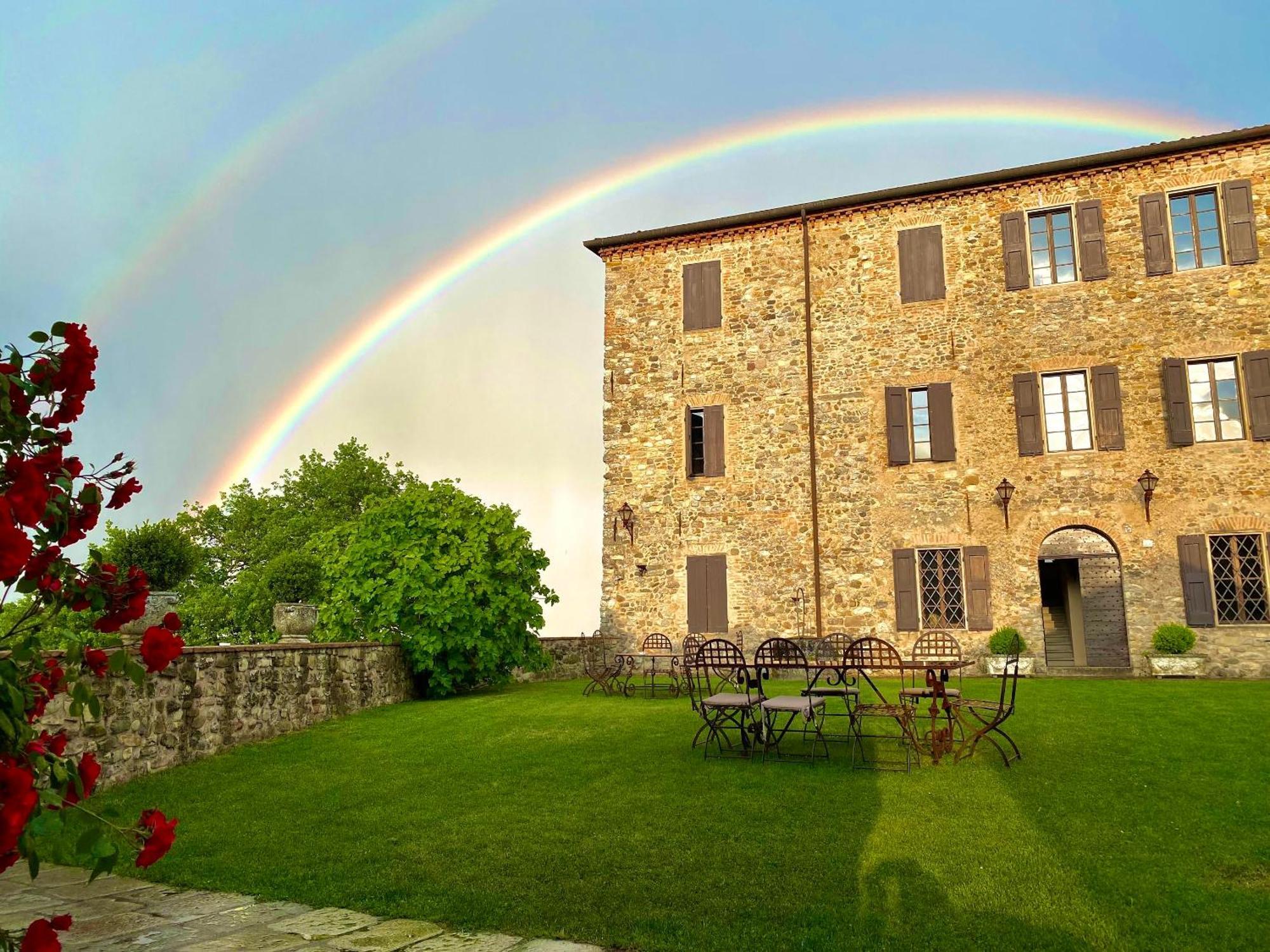 Vila Castello Di Viano Exteriér fotografie